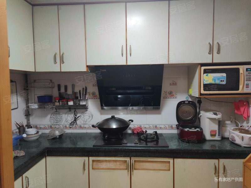 福盛大厦新出笋盘高楼层东南向均价8万业主急售看房方便