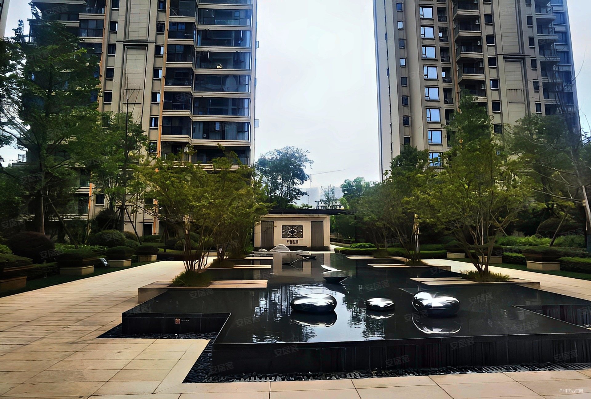 金隅金玉府3室2厅2卫128.45㎡南北182万