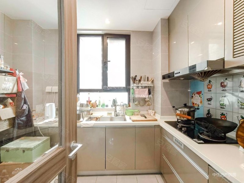 新城香溢华庭 商品房 双卫格局 商圈成熟 车位充足 交通便捷