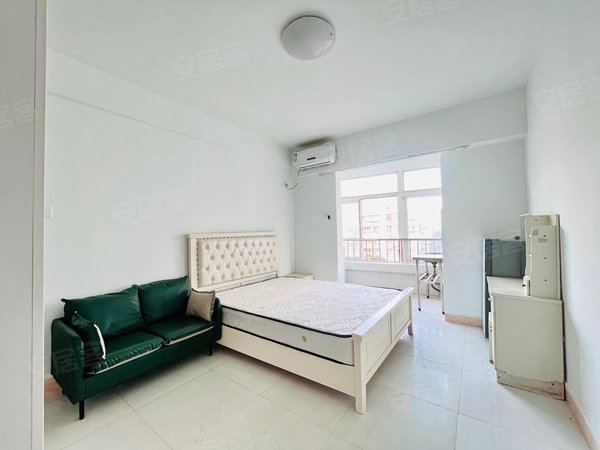 厦门思明火车站金辉园精装带阳台大一房,万象城莲坂地铁口,花园小区