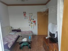 嘉峪关镜铁水晶街迎宾三小区二楼二室一厅一卫70平1000元家具家电齐全拎包入出租房源真实图片