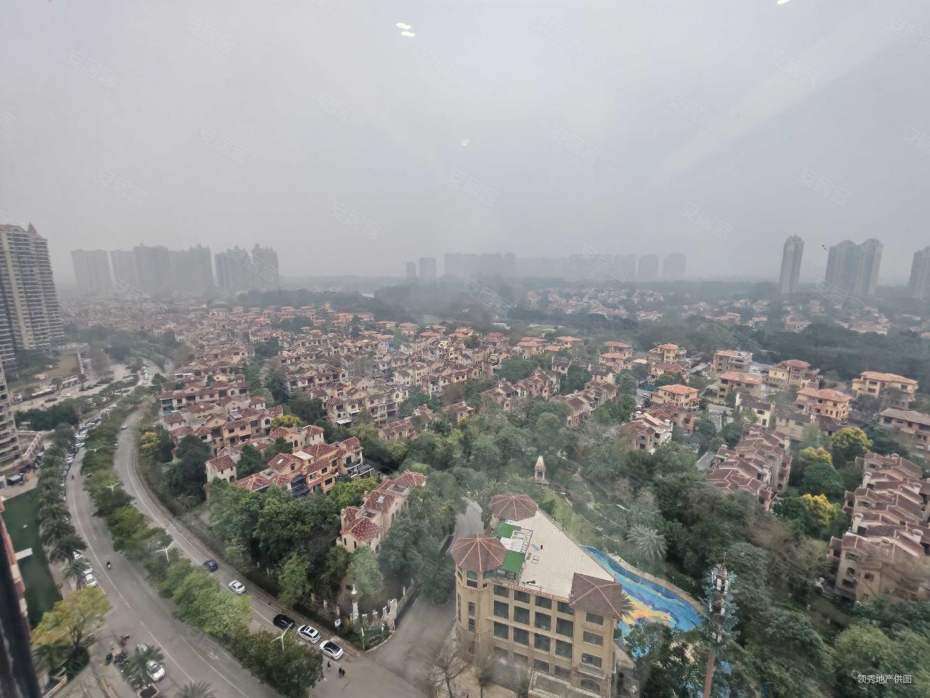 一线高尔夫景观 名师设计 送70万豪装,嘉和城塞纳右岸二手房,126万,5