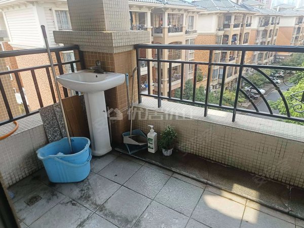 【多图】昊龙花园南区,桥南租房,昊龙花园南区三房出租,番禺租房-广州