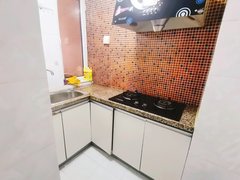 烟台芝罘黄务合创公馆精装一室房子干净家具家电齐全拎包入住可以短租出租房源真实图片