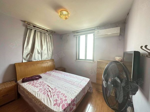 上海虹口凉城广灵二村大柏树赤峰路地铁站,广灵二村南北精装两房全配