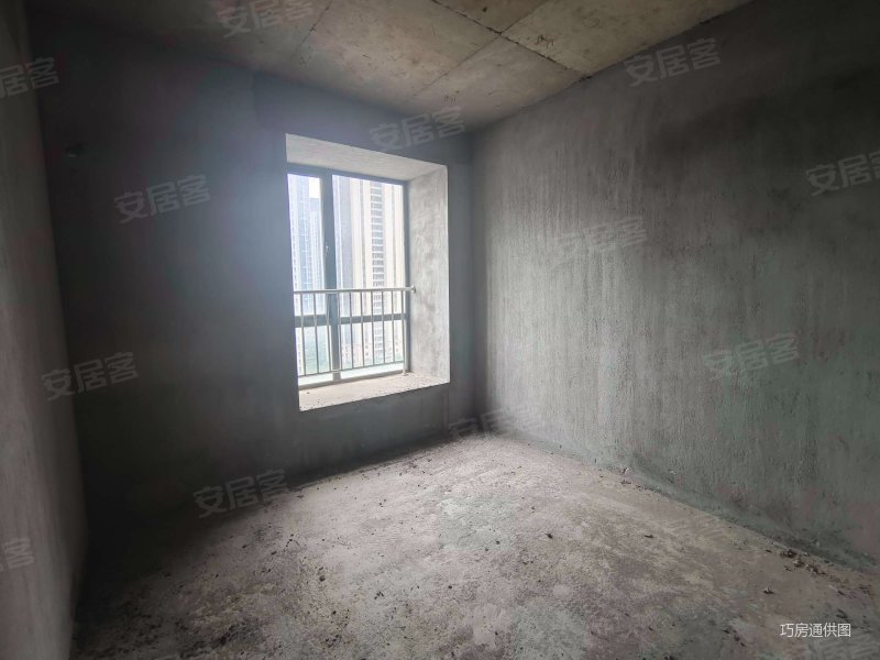龙安花园正南朝向正规商品房有电梯双卫生间楼层好