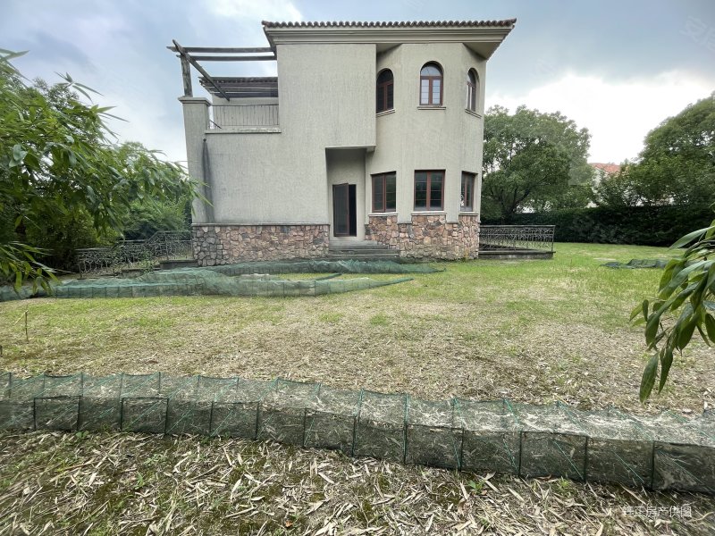 地铁口,檀香园,独栋,2299万!场地有800平,临河好位置