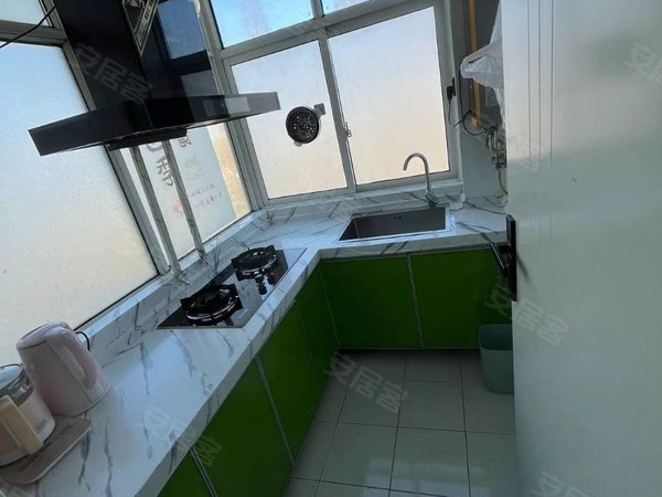 淮安清江浦健康西路富丽花园北京路中学旁富丽花园精装三房1400月出租