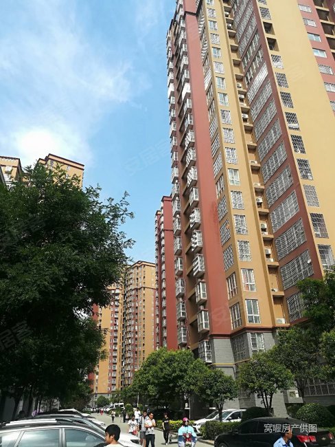 北三环大明宫建材市场香格里拉尚城2室2厅81平米精装修