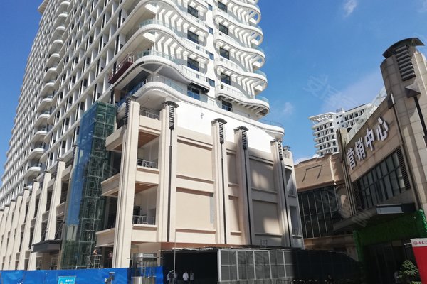 不足,远大购物广场怎么样,远大购物广场周边房产中介经纪人评价-海口