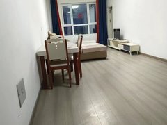 房东急租，北京北路万象天地三期两室，简单干净拎包入住