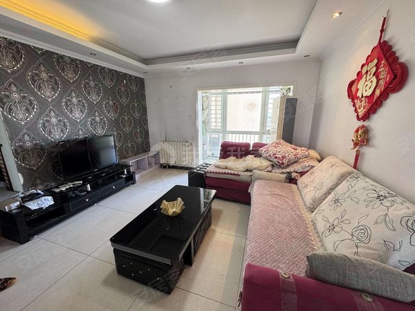 北京通州通州北苑天时名苑(紧挨北苑城铁,万达旁)天时名苑,两居室,带