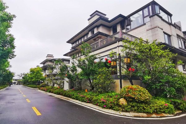 不足,金鹏玲珑湾怎么样,金鹏玲珑湾周边房产中介经纪人评价-滁州安居