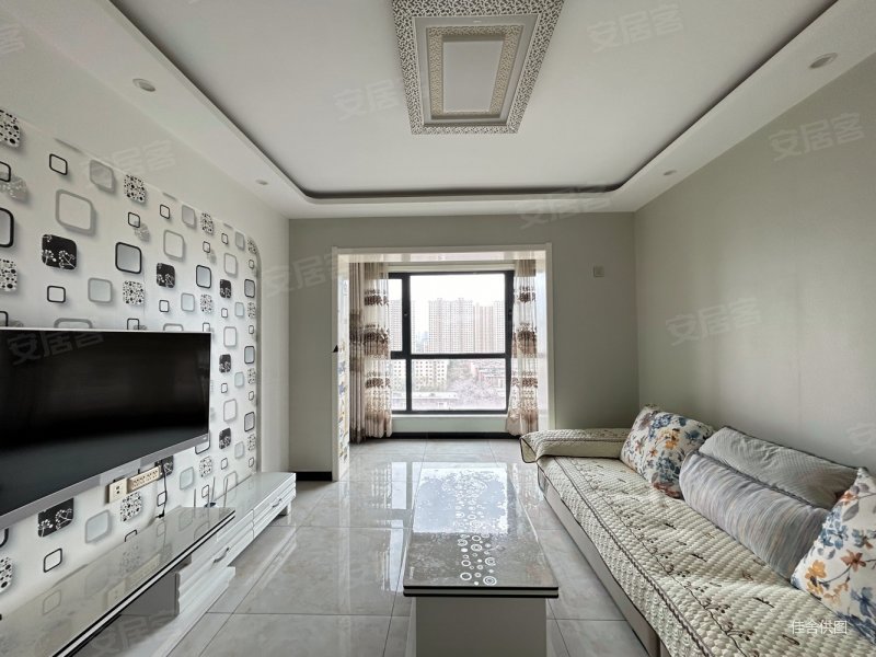 师大对面 瑞南紫郡精装两室 前排中间楼层采光好