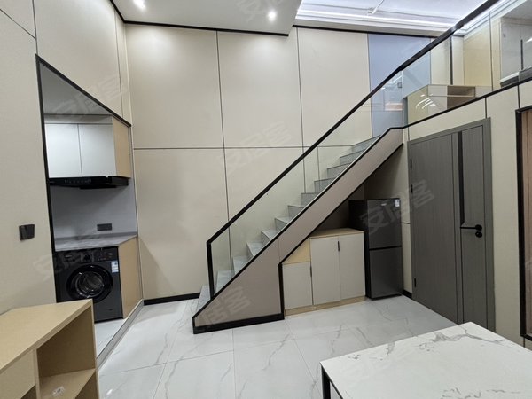 金华东阳东阳江北山口居民小区山口综合楼 山口小区 山口夜市 湖田 西范附近两室一厅复式楼出租房源真实图片