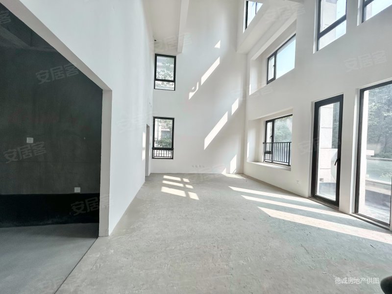 北辰朗诗南门绿郡别墅