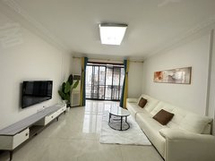 桂林秀峰嘉多国际广场秀峰区中隐路 金桂国际小区电梯两房两厅一卫精装修家电家具出租房源真实图片