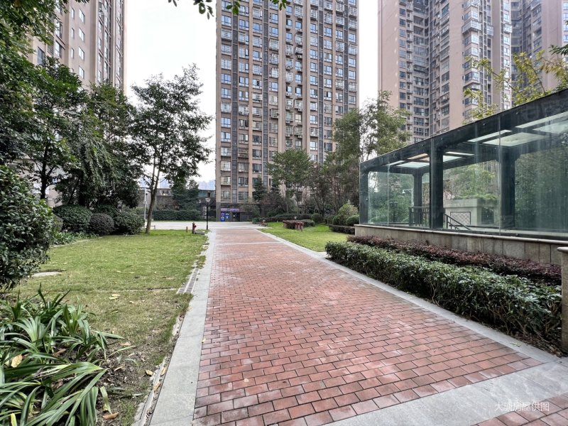 万达旁 电梯洋房套二 精装修 朝南对中庭 生活便利,舜苑一里阳光沃客