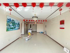 乌鲁木齐新市长春路长春路友好电梯精装修三室 办公做美容舞蹈 画室内 装修公司出租房源真实图片