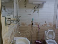 阜新太平太平城区金水湾小区步梯四层俩室精装修家电齐全拎包入住六百出租房源真实图片