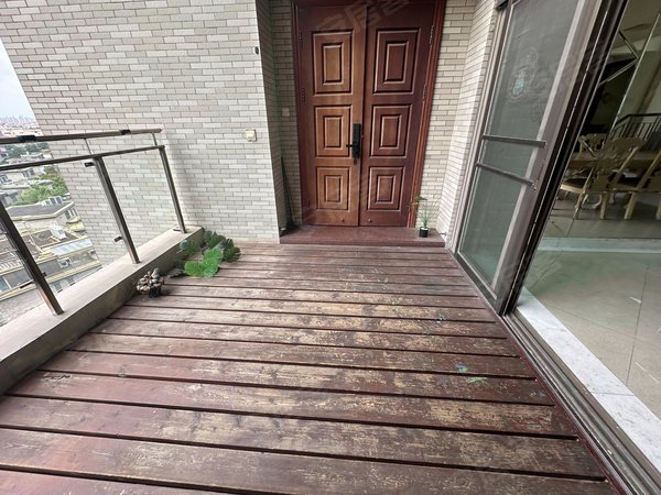 星河湾租房,珊瑚湾畔 3室2厅2卫 电梯房 精装修225平米,番禺租房-广州