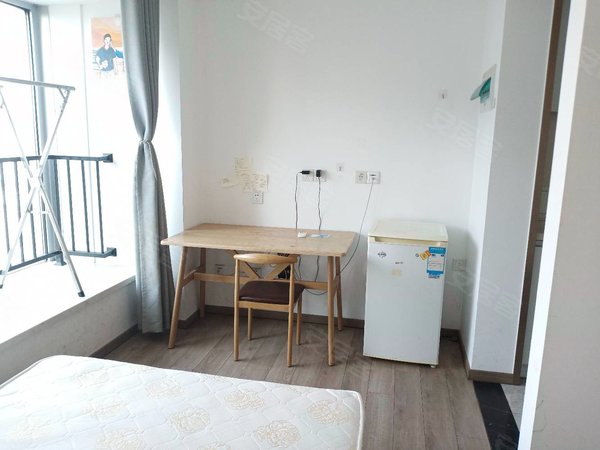 新城领寓公寓,精装修家具家电齐全,民水民电,随时看房,槐荫租房-济南