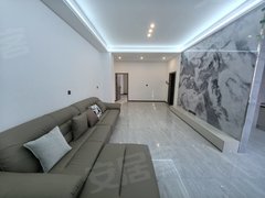 昭通昭阳北片区合景广场附近精装修三室两厅一厨两卫，配齐家具，电梯房出租房源真实图片