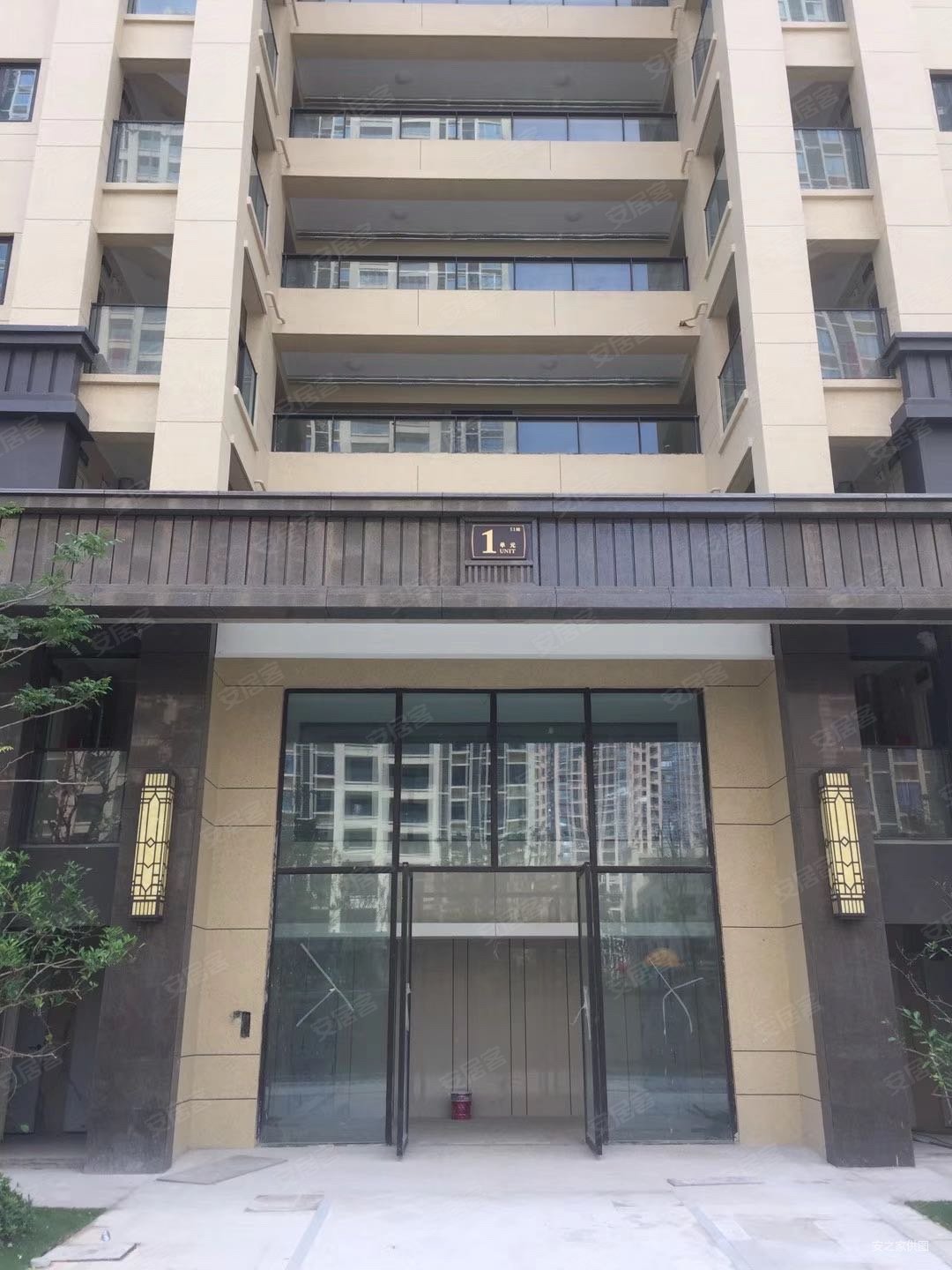 保利悦都郭新东路3室2厅2卫11046平方米