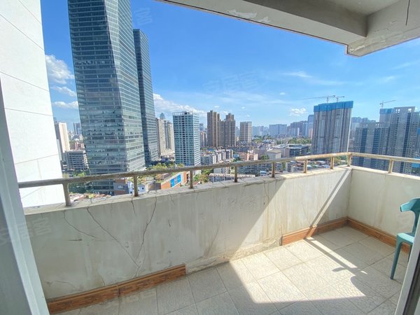 武汉江汉万松园宇济天仙大厦直租无中介 独卫 王家墩地铁站  万松园