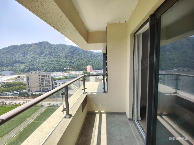 万科玖望(公寓住宅)3室2厅2卫89.63㎡南150万