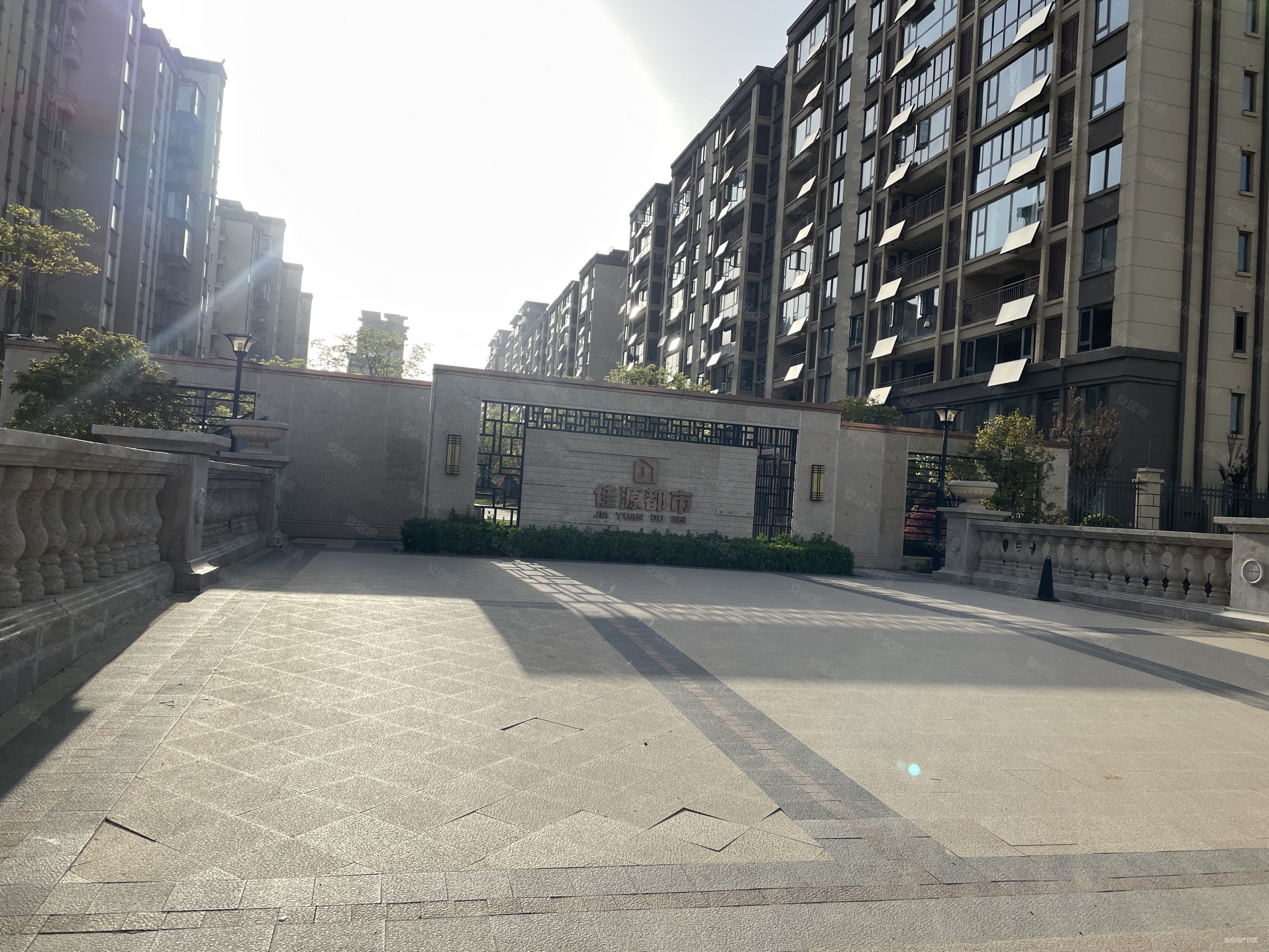 佳源都市电梯洋房毛坯边户南北通透采光视野采光贼好