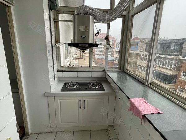 天津河西友谊路可园东里肿瘤医院附近 整租两室 押一付一 精装全齐