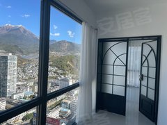 怒江兰坪县中心广场万运国际 4室2厅2卫出租房源真实图片