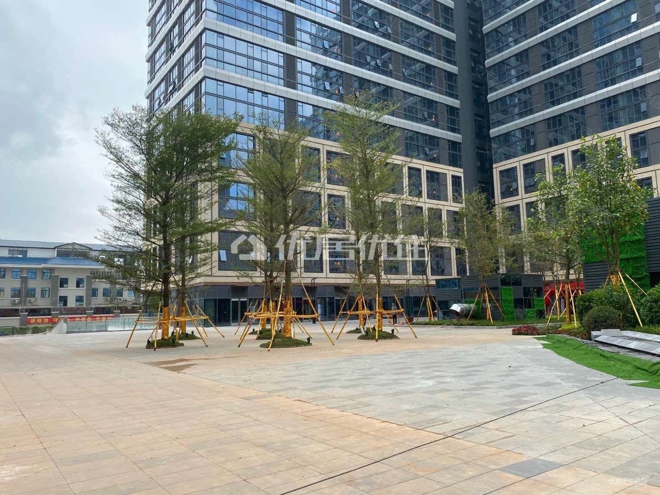 南宁房产网>南宁二手房>青秀二手房>凤岭北二手房>万科城(南区)>1333