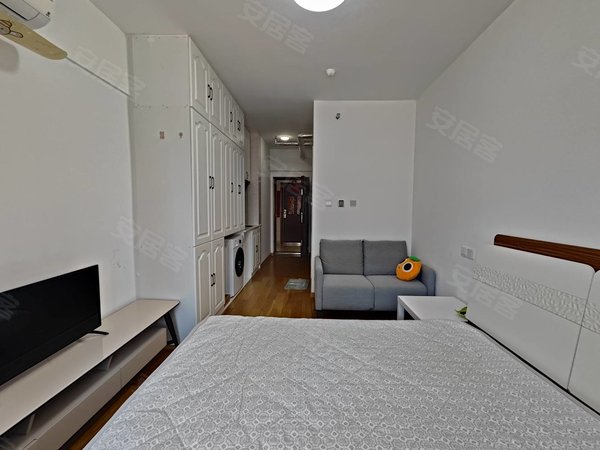 济南槐荫西客站龙湖新壹街新出,精装小公寓,实景拍摄,长租可月付,免费