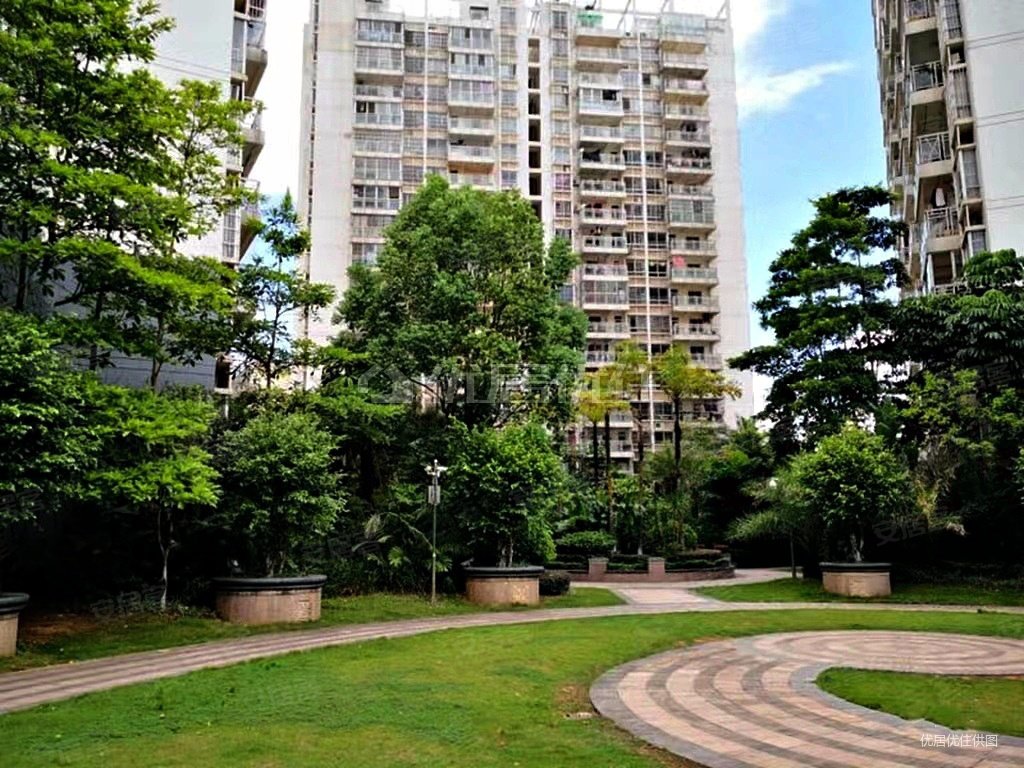 荣和山水绿城四期板楼南北通透精装修近医院