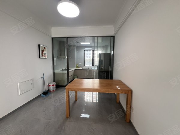 金华永康永康市区阳光城檀悦都市外滩 四室两厅两卫 南北通透 空间宽敞 包物业带车位出租房源真实图片