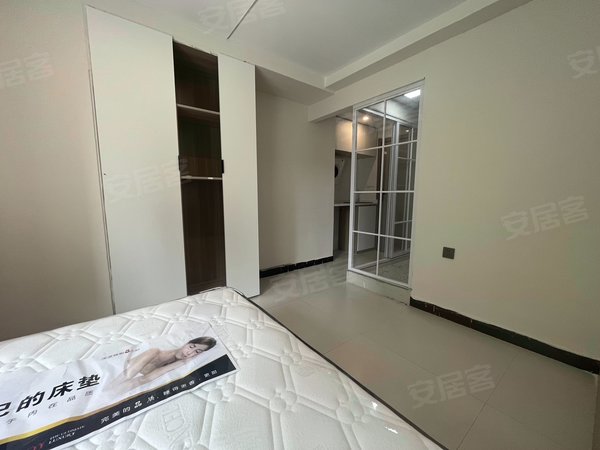 【多图】湘云雅苑,区政府租房,湘云雅苑 康奋威大厦 滨江银泰 纵横