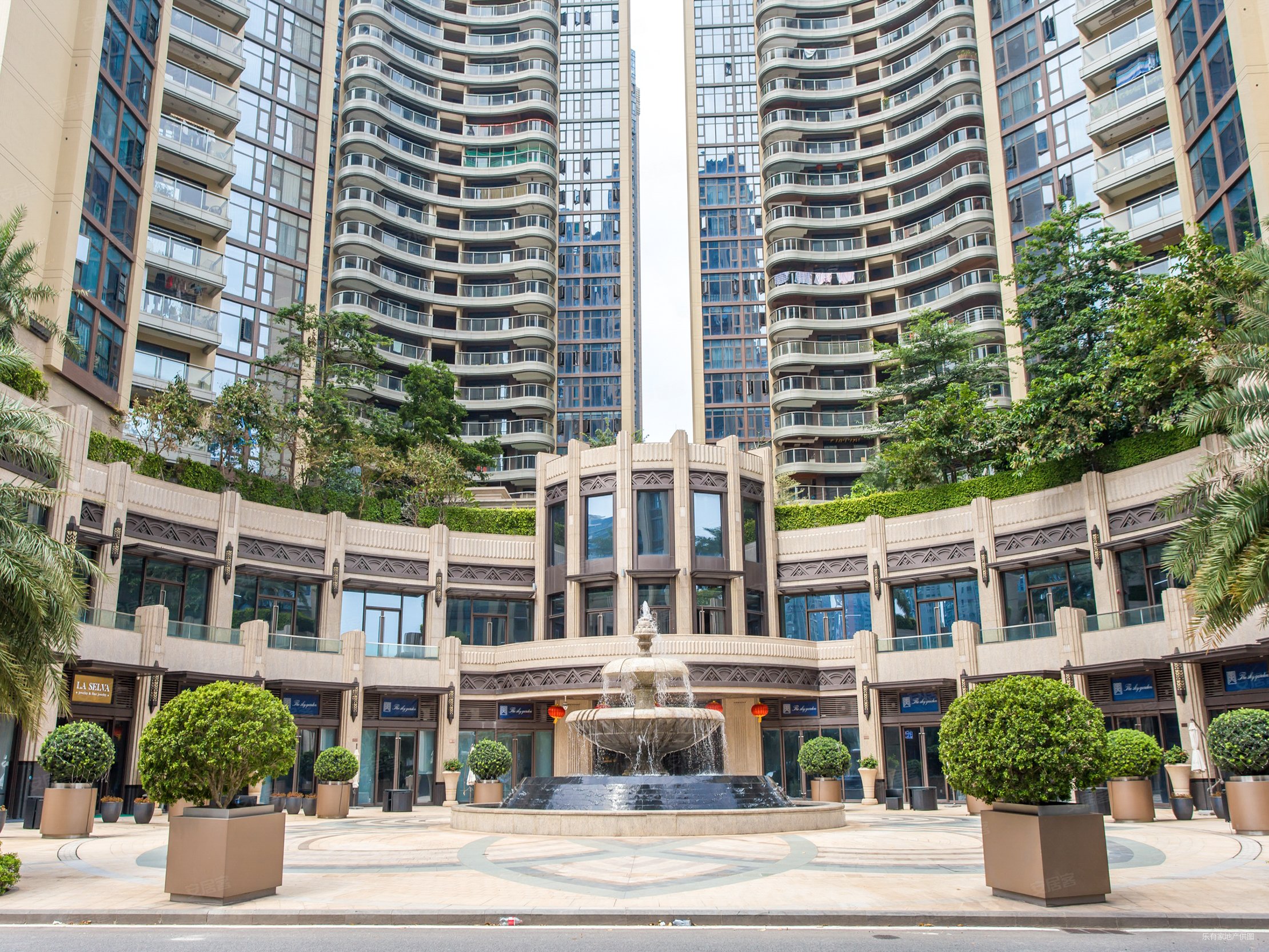 曦湾天馥3室2厅2卫85.56㎡东南0万