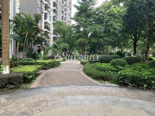 南宁良庆五象大道景皇国际2.