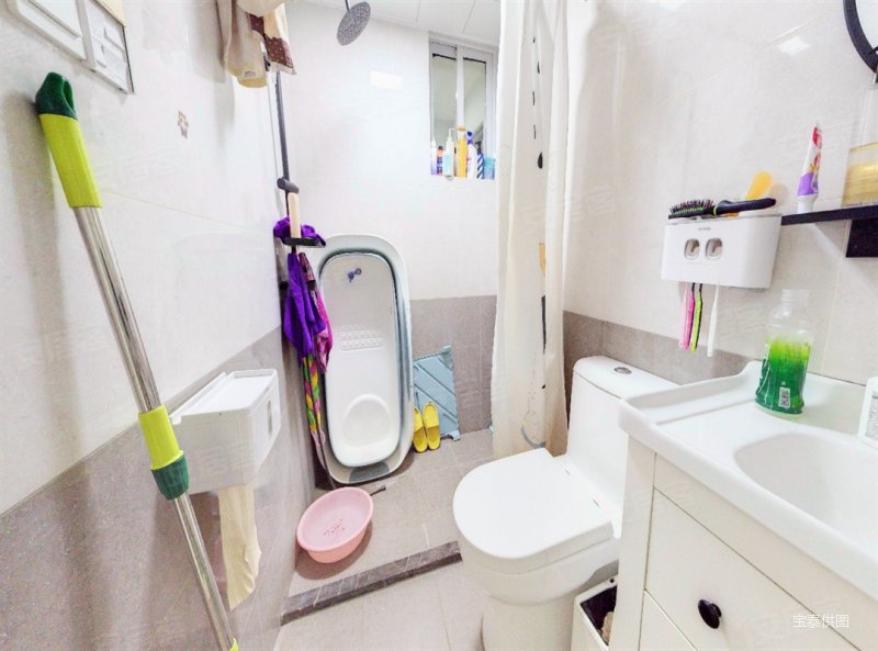 市中心 精装修 13中 低层2楼 西明厅 近地铁 近医院,新吴庄西区二手房