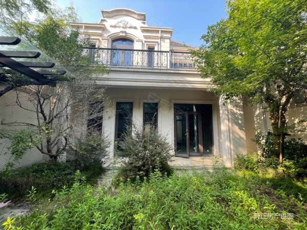 网>昆山二手房>巴城二手房>阳澄湖二手房>昆山市绿城玫瑰园(别墅)>
