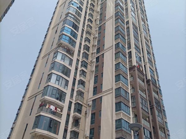 泉州鲤城浮桥茂诚皇江御景皇江御景三房两厅  精装租金2400元拎包入住