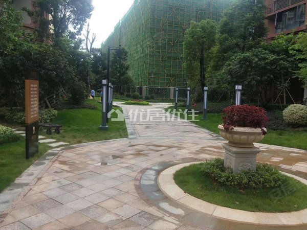 天健城 3室2厅2卫 南北通透 家具配齐 电梯房,西乡塘租房-南宁58安居