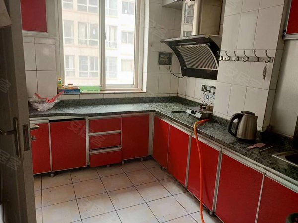 临夏临夏市金泰中央广场明丰小区新大路后明丰  精装正规两室两厅一卫