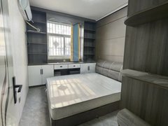 睢县城区睢县城区东区 锦绣华府 精装修 电梯房两室两厅 家具家电齐全1100出租房源真实图片