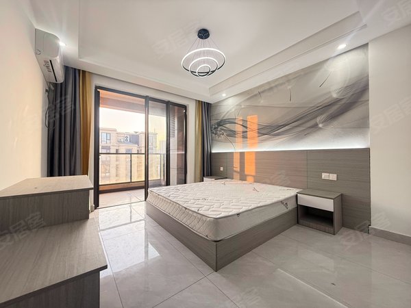 海宁海宁市区硖石华鸿原墅(公寓住宅)南关厢附近，华鸿原墅精装1室，到顶大衣柜，天然气做饭，可短租出租房源真实图片