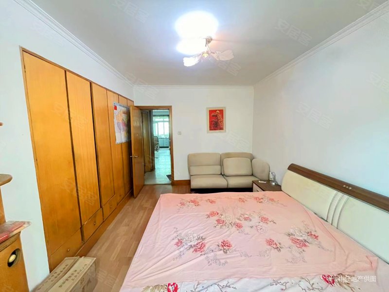 板楼 南北通透 购物方便 近地铁 大两居 诚心出售,齐鲁世纪园二手房