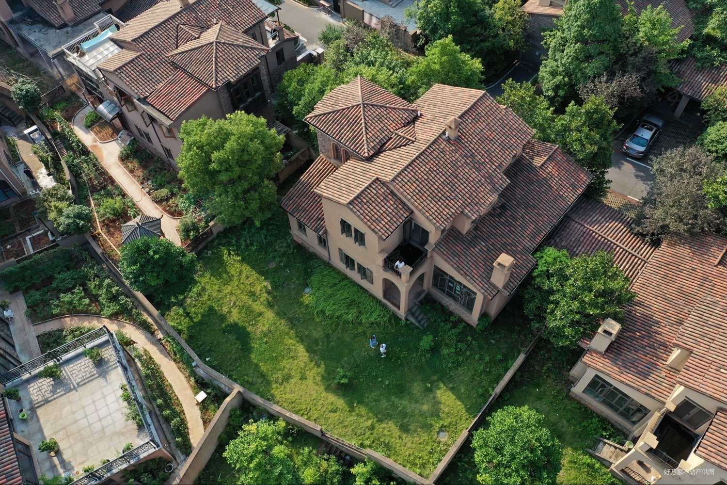 橘郡礼顿山别墅