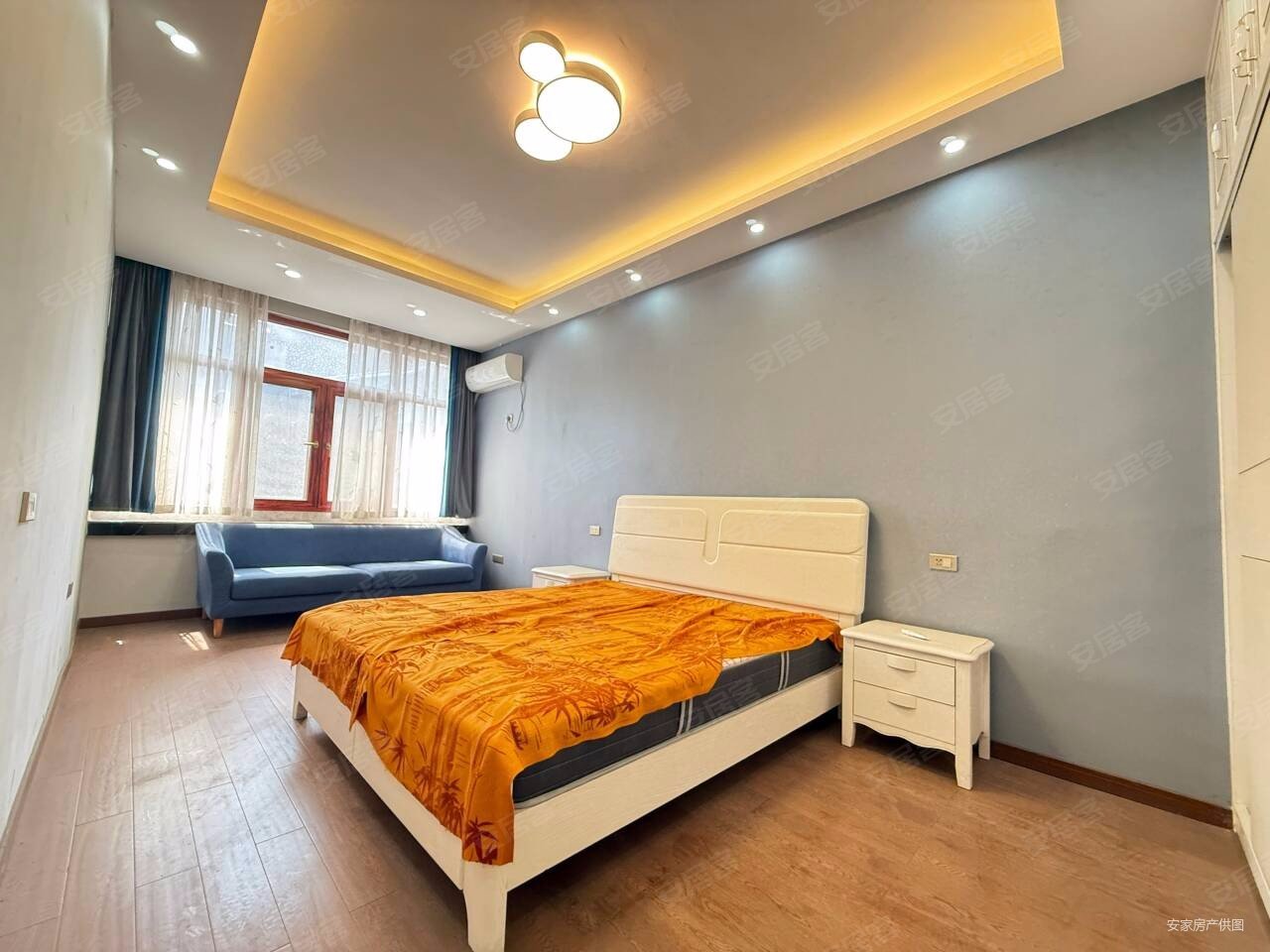 五洲庄园6室2厅3卫280㎡南北88万